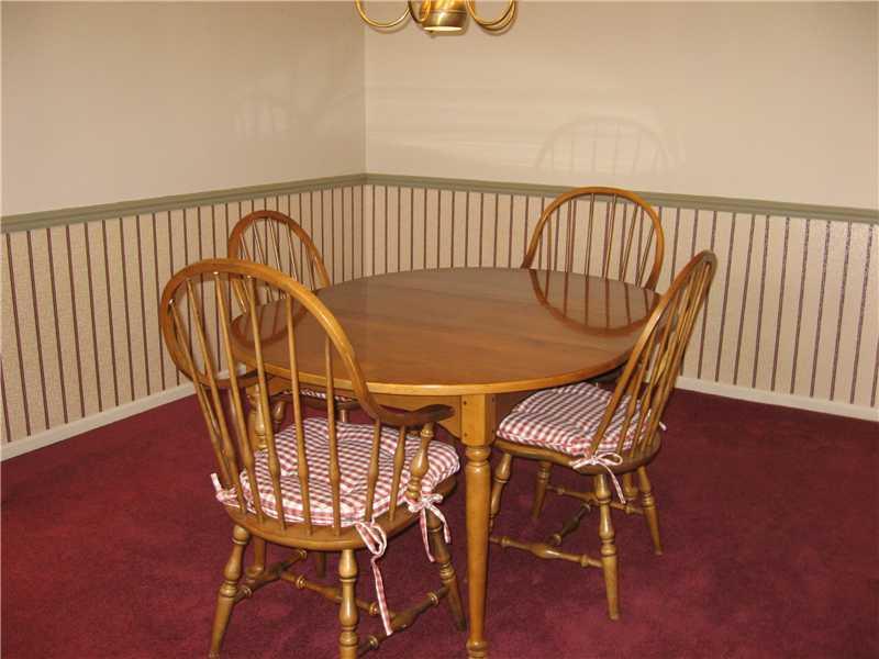 8 Raleigh Place Plum, PA 15239 - Photo 9 of 20 Dining Room.