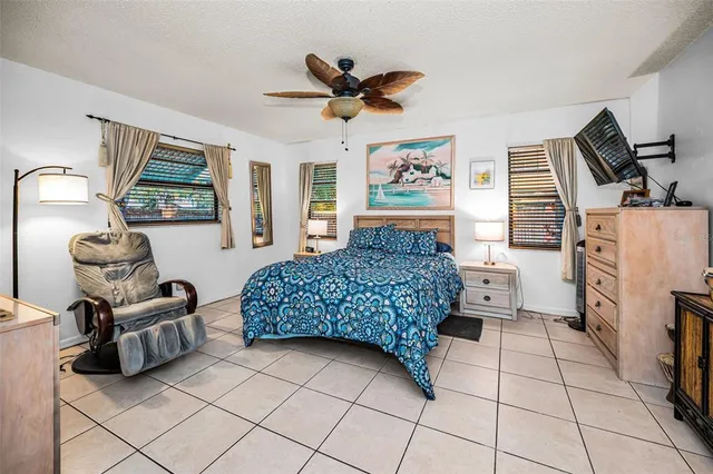 $435,550 | 2280 Colonial Boulevard West, Palm Harbor, FL 34683