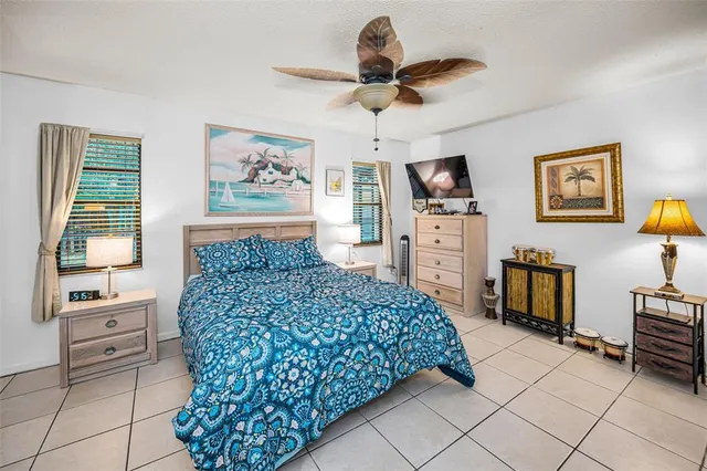 $435,550 | 2280 Colonial Boulevard West, Palm Harbor, FL 34683