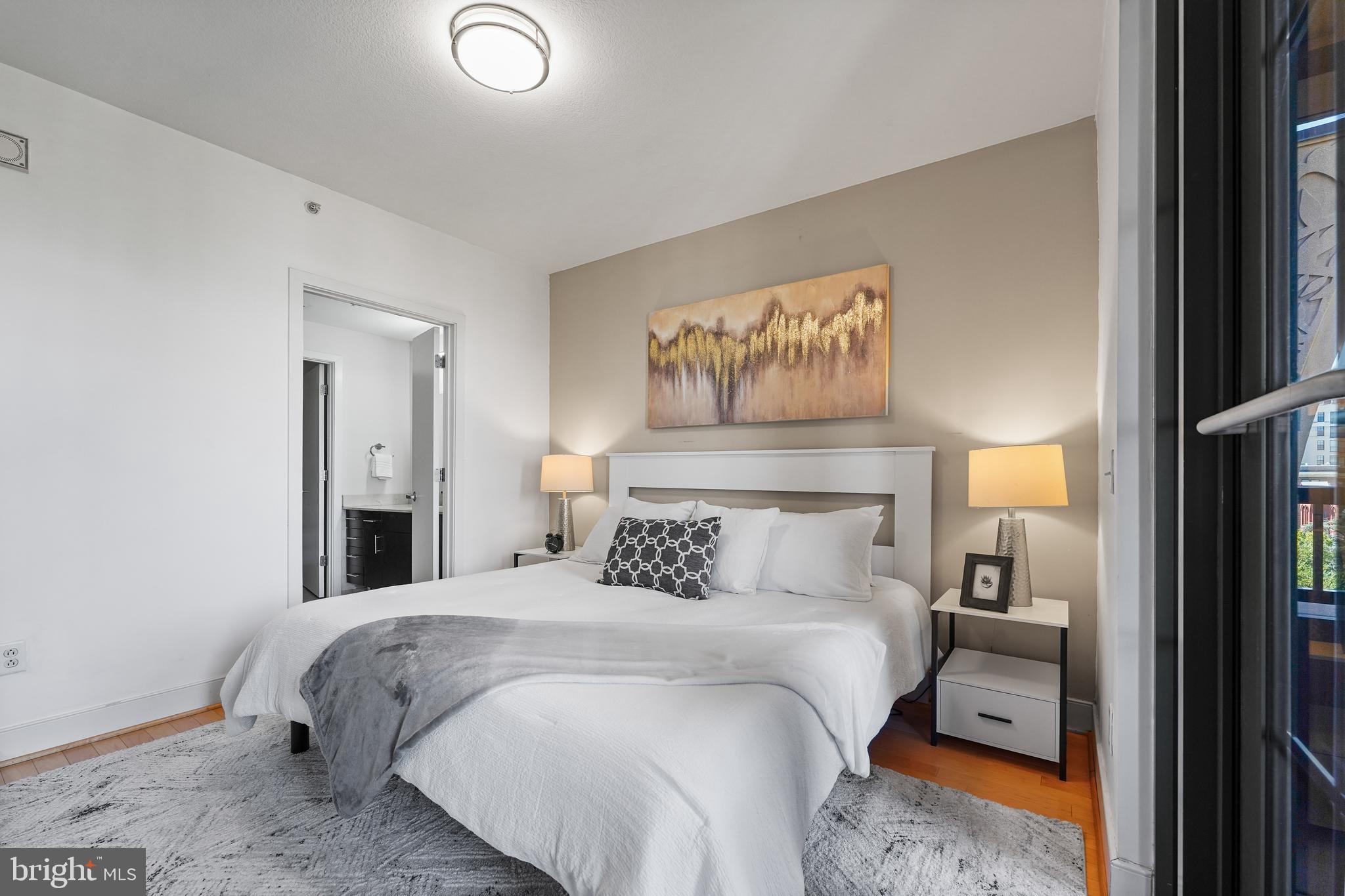 910 M Street Northwest, Unit 618 Washington, DC 20001 - Photo 16 of 47