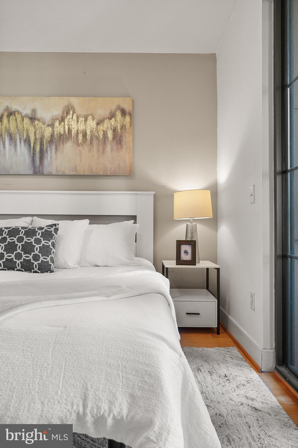 910 M Street Northwest, Unit 618 Washington, DC 20001 - Photo 17 of 47