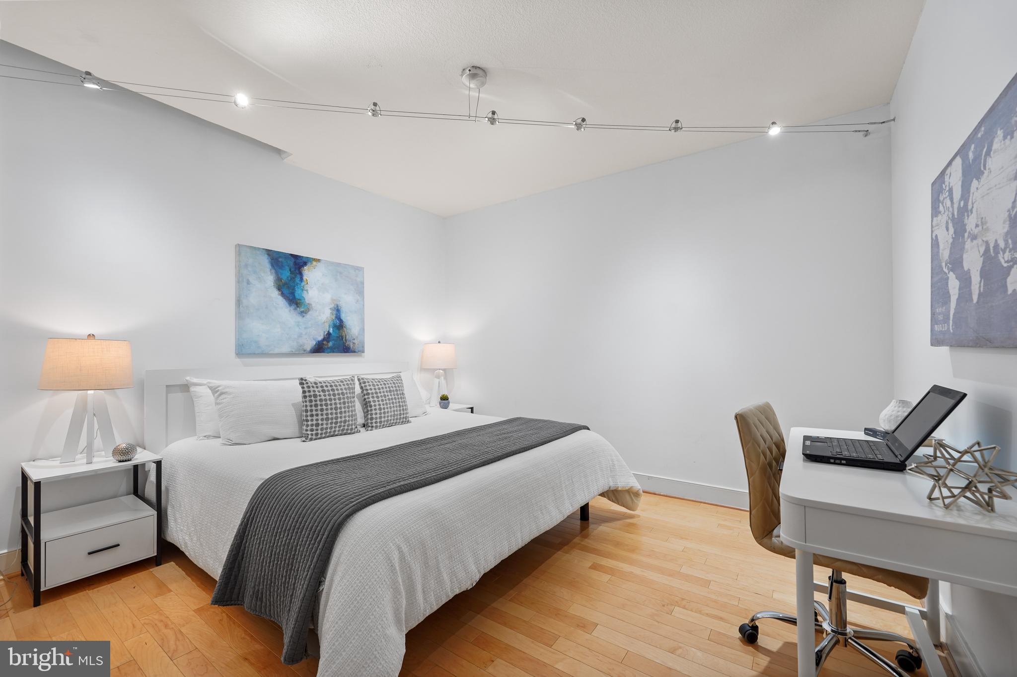 910 M Street Northwest, Unit 618 Washington, DC 20001 - Photo 22 of 47