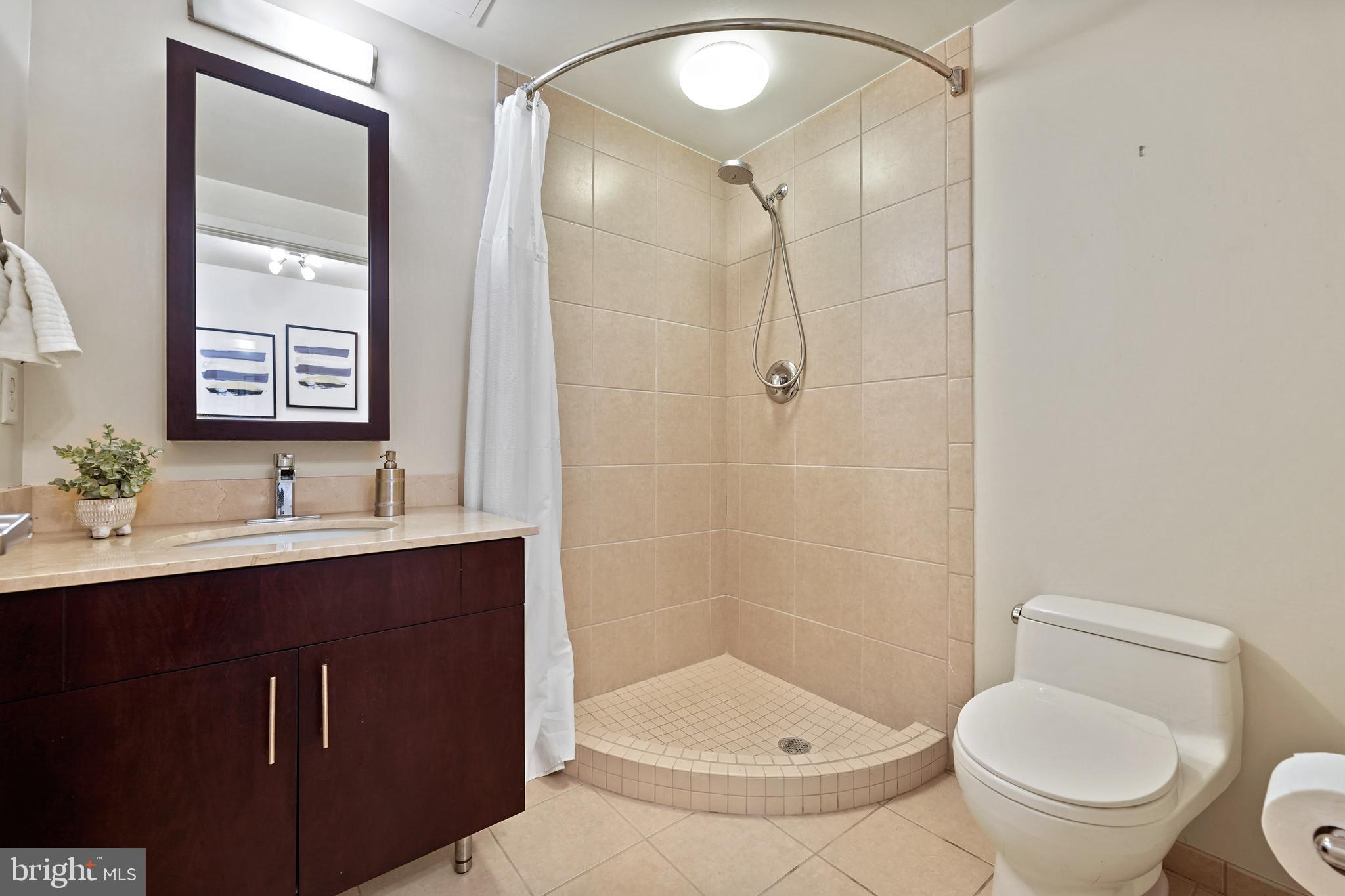 910 M Street Northwest, Unit 618 Washington, DC 20001 - Photo 26 of 47