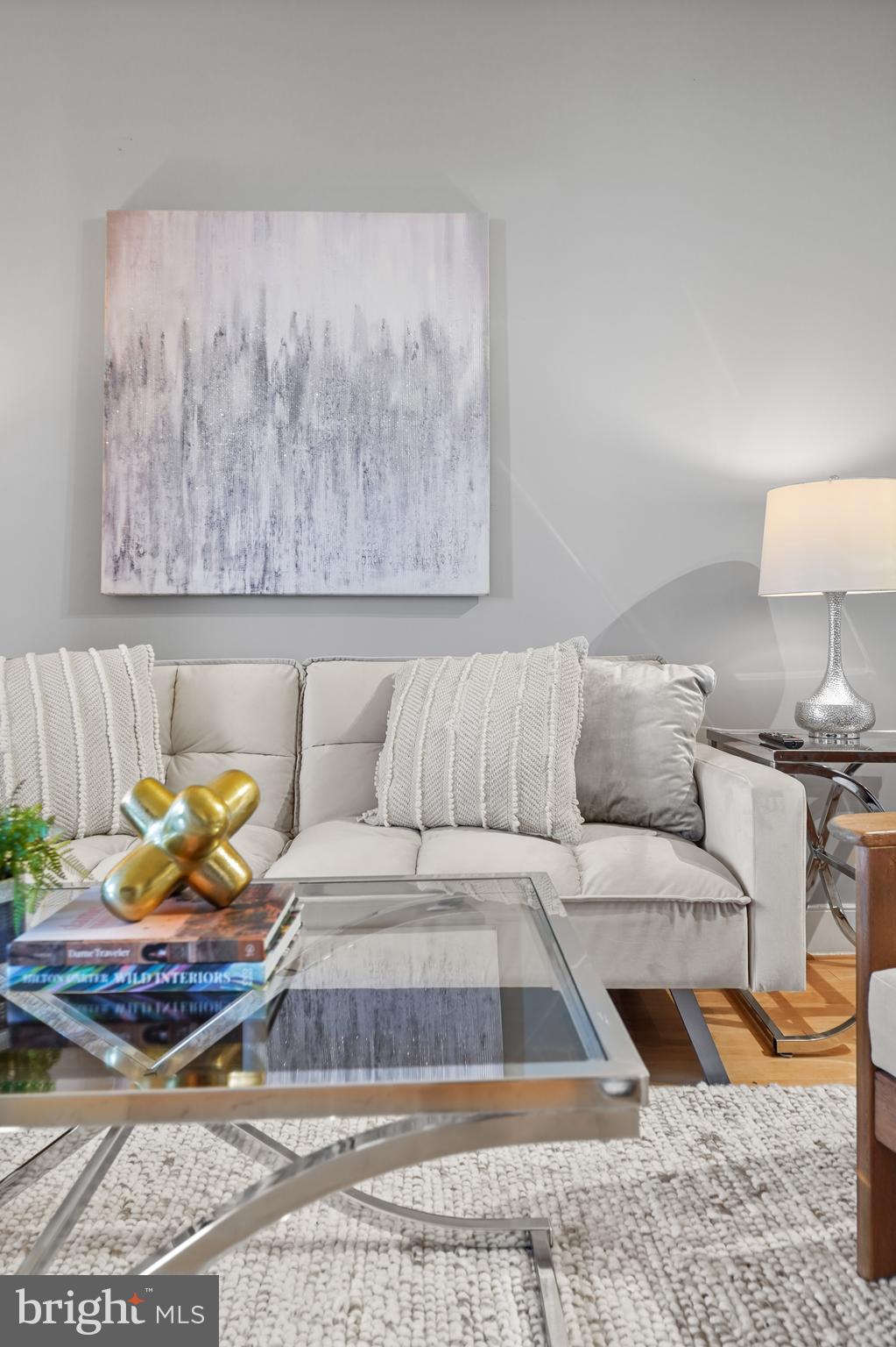 910 M Street Northwest, Unit 618 Washington, DC 20001 - Photo 6 of 47