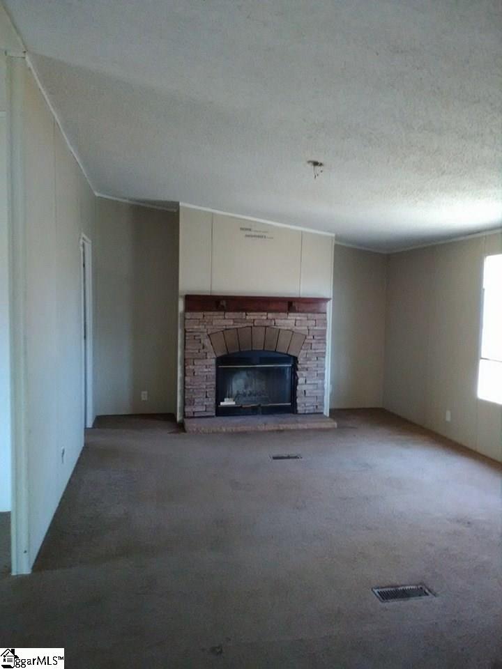 132 Rabbit Trail Easley, SC 29642 - Photo 2 of 10 Gallery Image 2