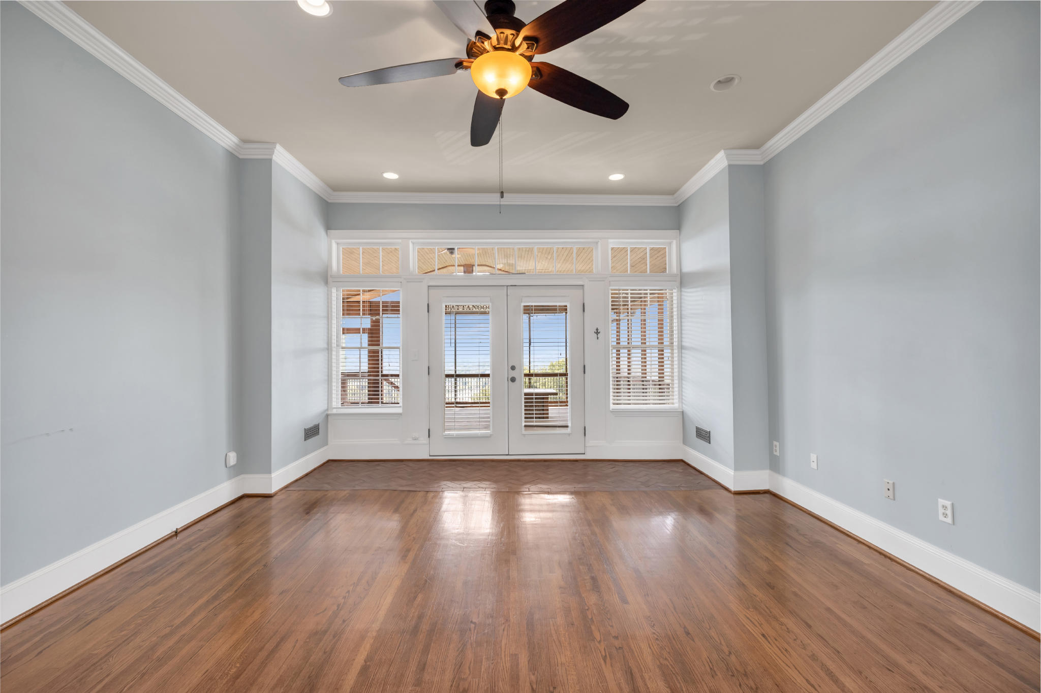 95 South Crest Road Chattanooga, TN 37404 - Photo 22 of 64 4T1A5722