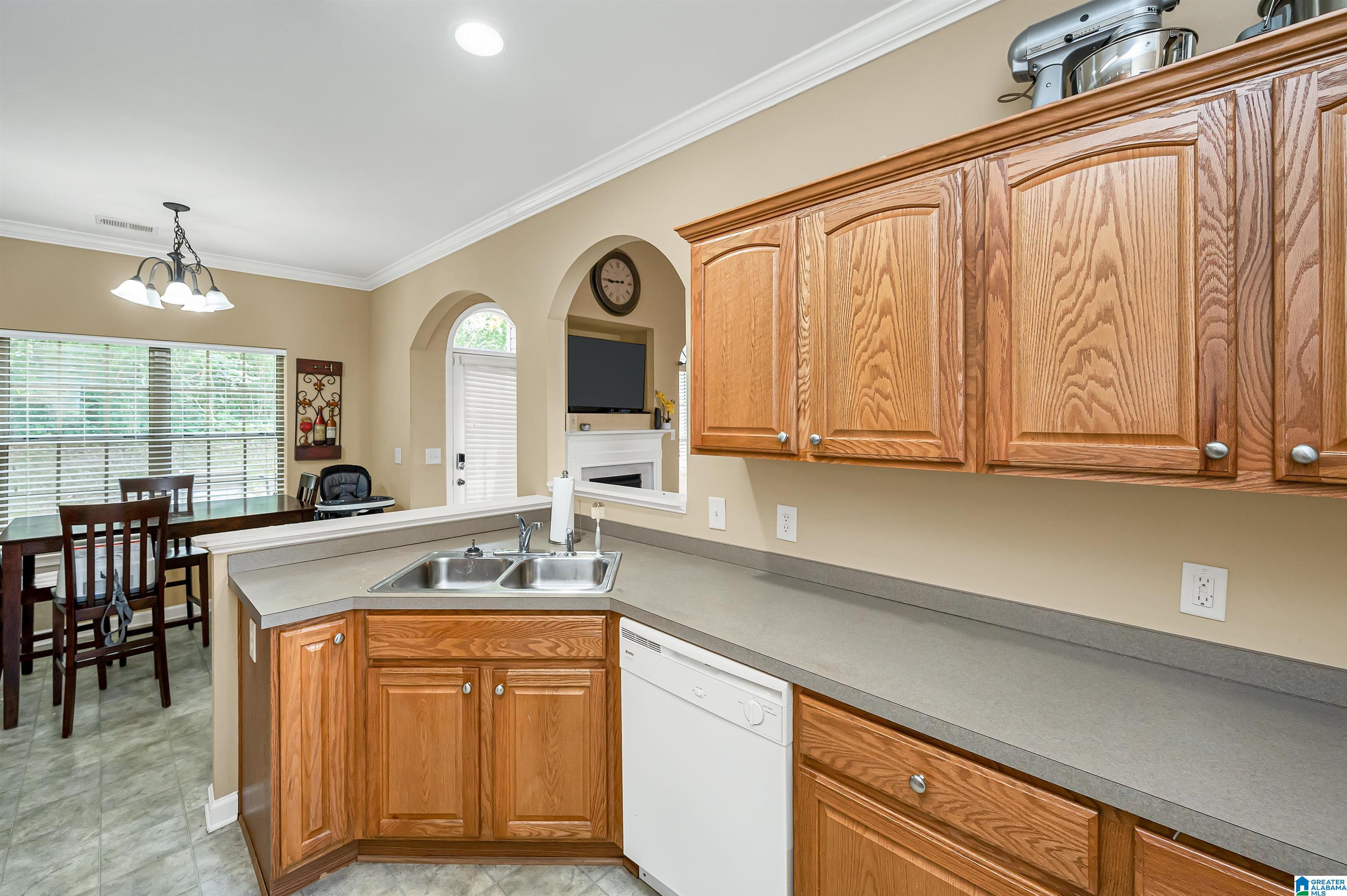 5321 Summerset Way Bessemer, AL 35022 - Photo 14 of 34