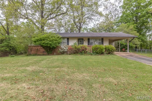 $159,900 | 2601 Holly Hills Drive, Poplar Bluff, MO 63901