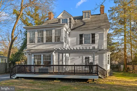 $1,200,000 | 511 East Willow Grove Avenue, Wyndmoor, PA 19038