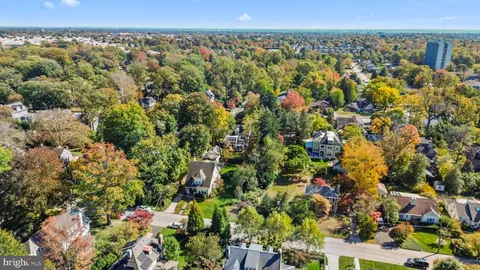 $1,200,000 | 511 East Willow Grove Avenue, Wyndmoor, PA 19038