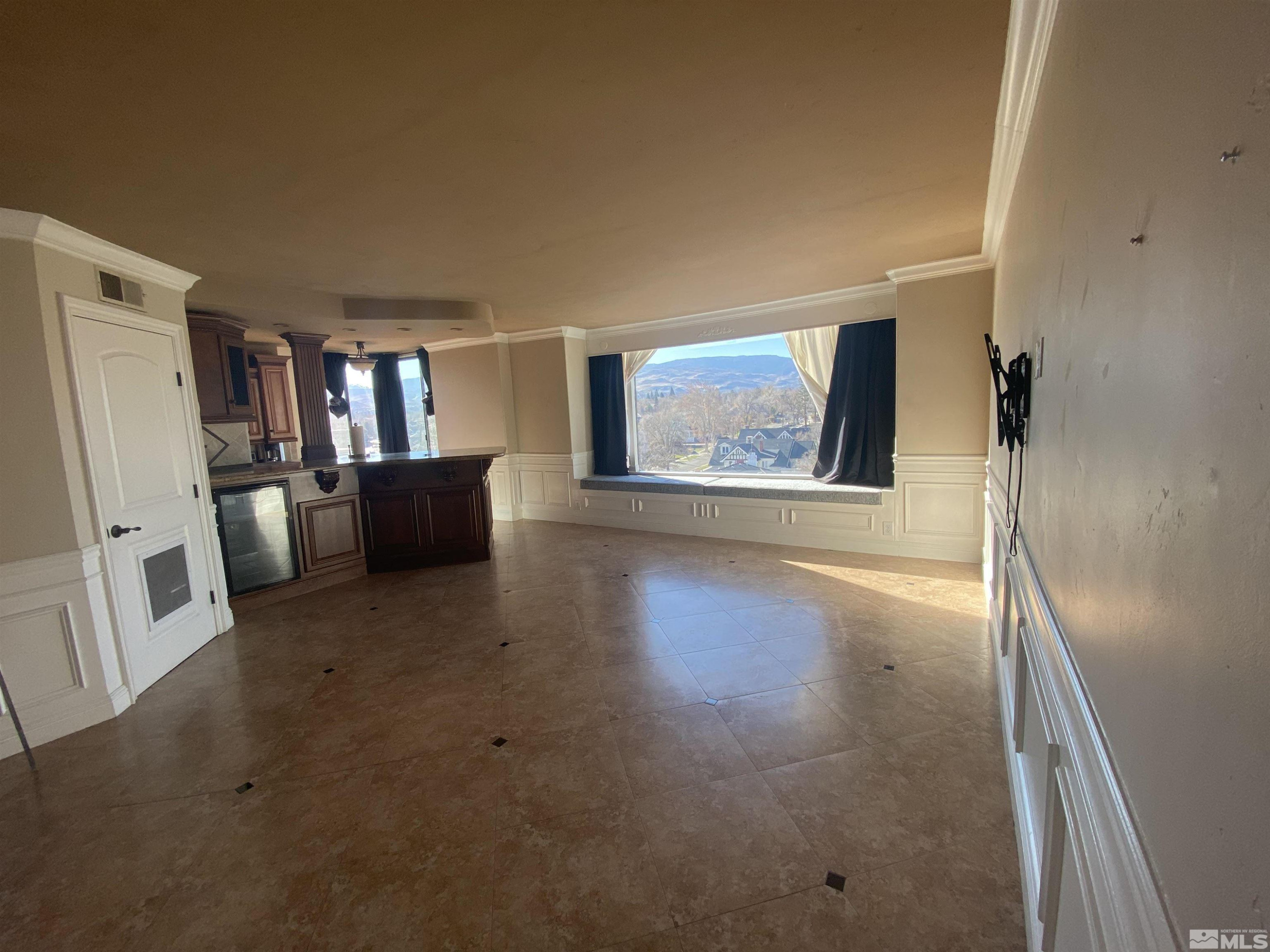 280 Island Avenue, Unit 902 Reno, NV 89501 - Photo 2 of 21 Photo 2