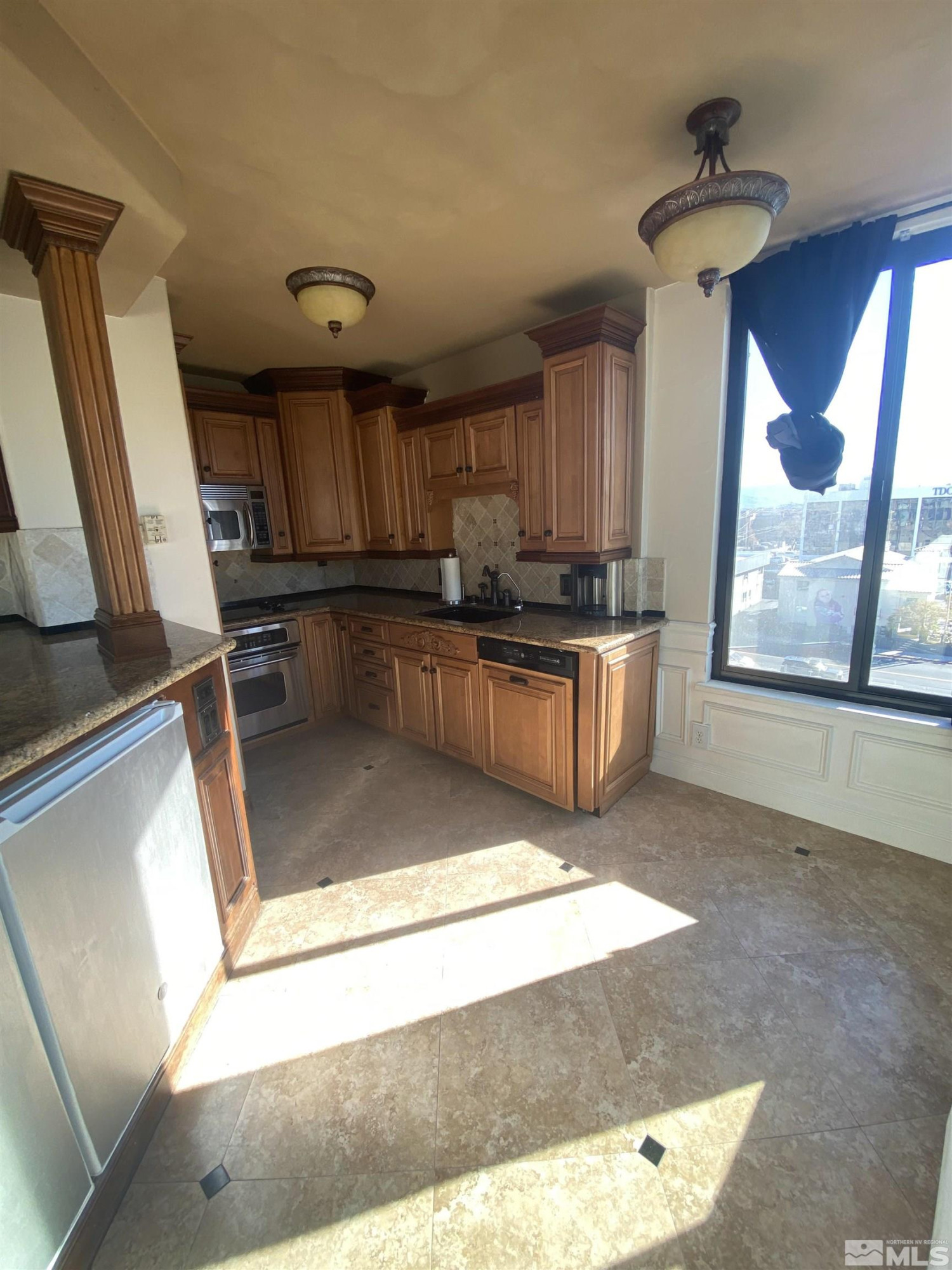 280 Island Avenue, Unit 902 Reno, NV 89501 - Photo 6 of 21 Photo 6