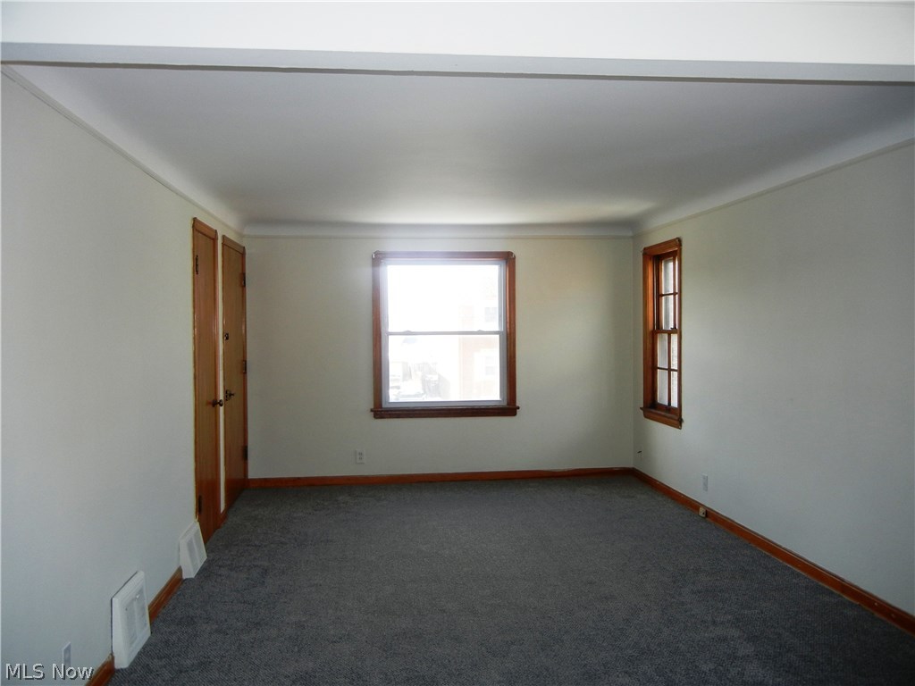 6109 Ridge Road, Unit 11 Parma, OH 44129 - Photo 2 of 16