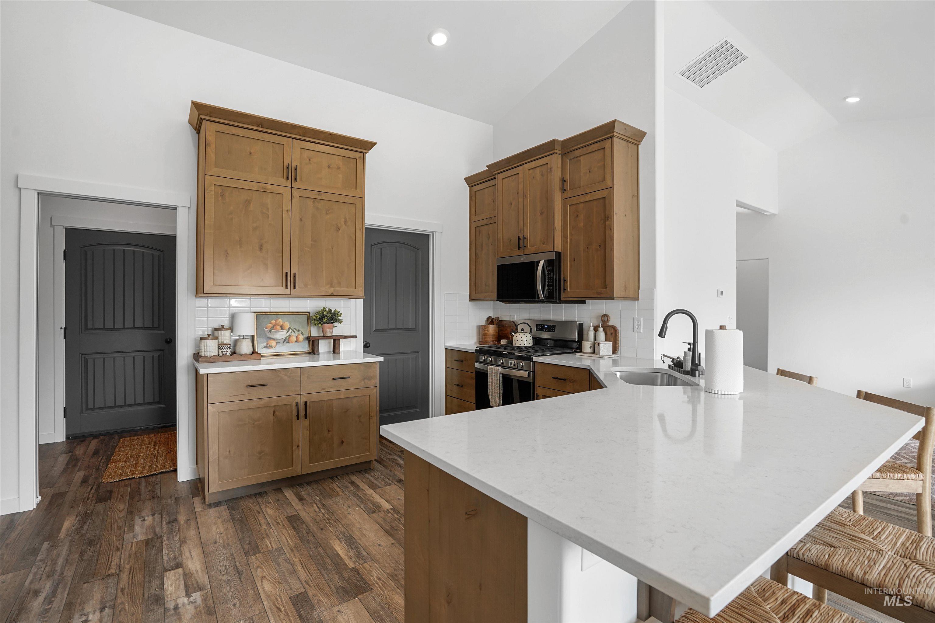 1219 Cooper Street Rupert, ID 83350 - Photo 6 of 28