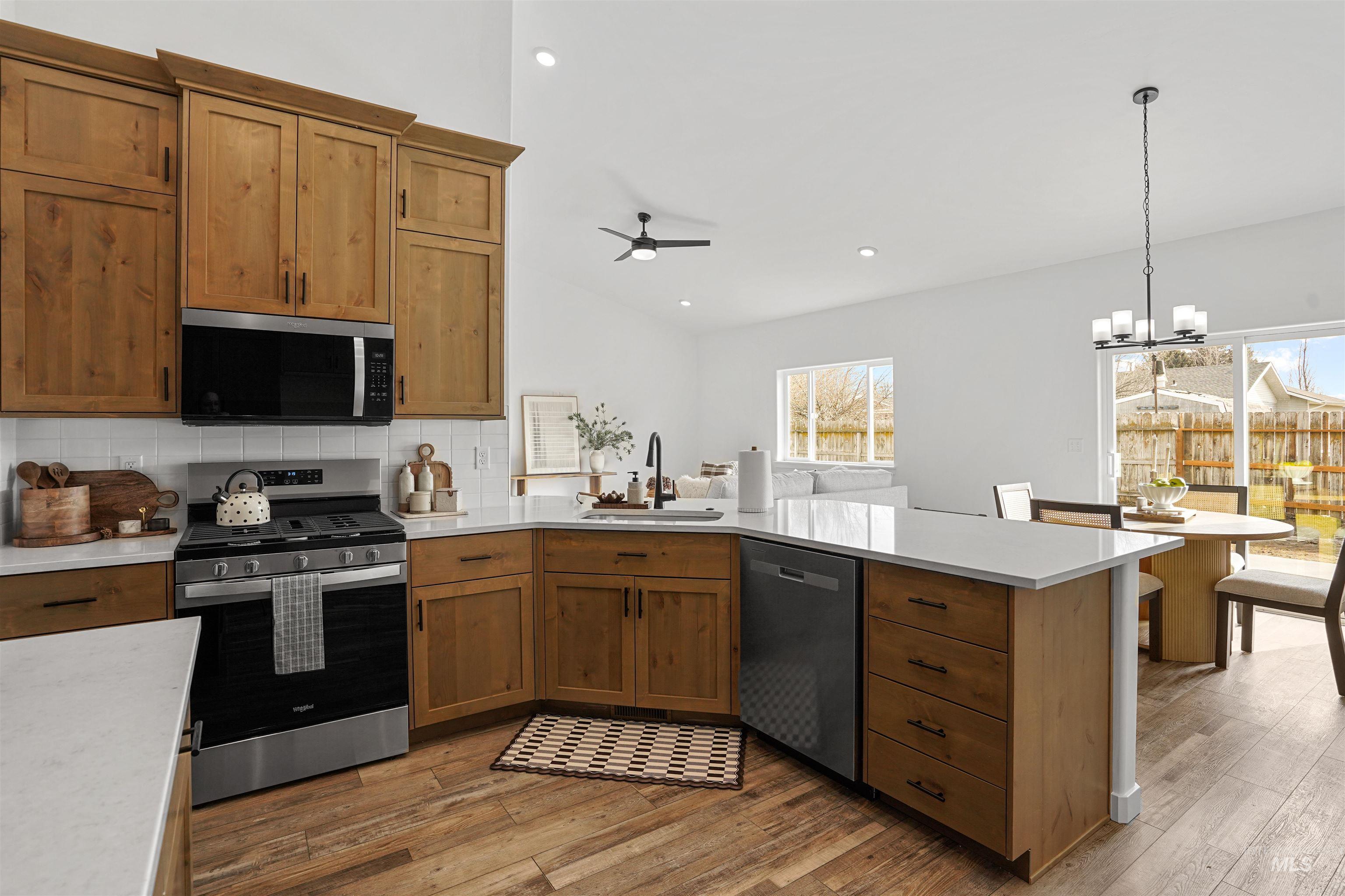 1219 Cooper Street Rupert, ID 83350 - Photo 7 of 28