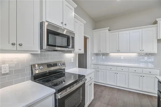 $494,950 | 2295 West Dartmouth Street, Olathe, KS 66061