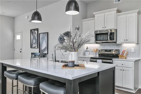 $479,950 | 2295 West Dartmouth Street, Olathe, KS 66061