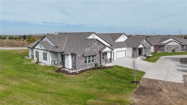 $479,950 | 2295 West Dartmouth Street, Olathe, KS 66061