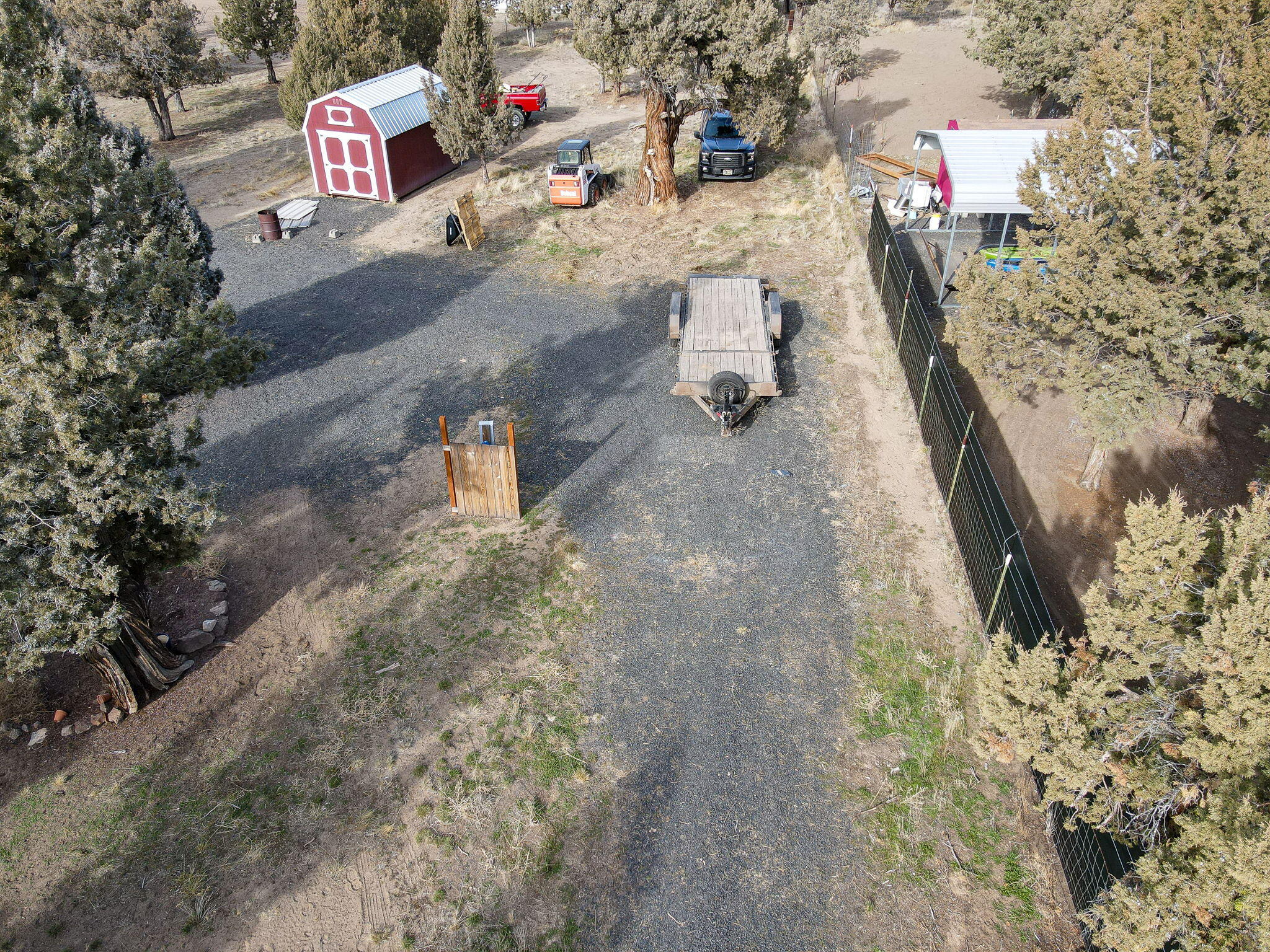 3049 Southeast Custer Road Prineville, OR 97754 - Photo 36 of 38 RV Parking