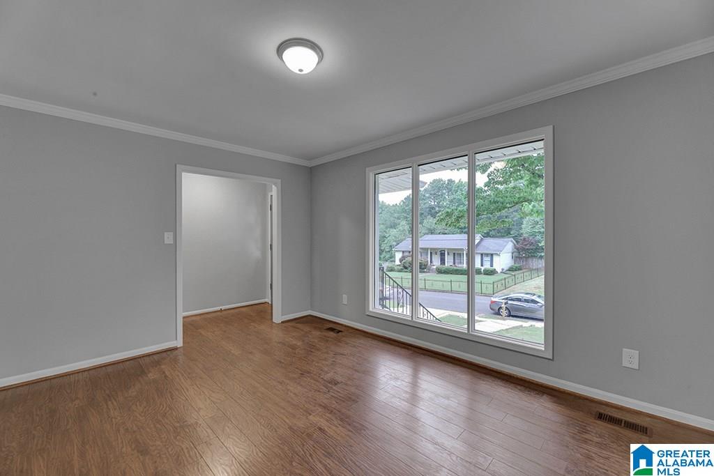 1423 Farmington Road Birmingham, AL 35235 - Photo 2 of 15