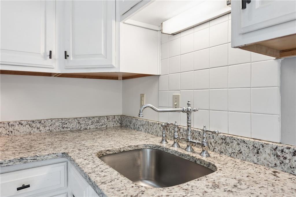 110 Georgetown Lane Export, PA 15632 - Photo 8 of 43 New and Newer Granite and Quartz Counters, Appliances, Bath, Light Fixtures, Vanities, Flooring, Electric Panel and more
