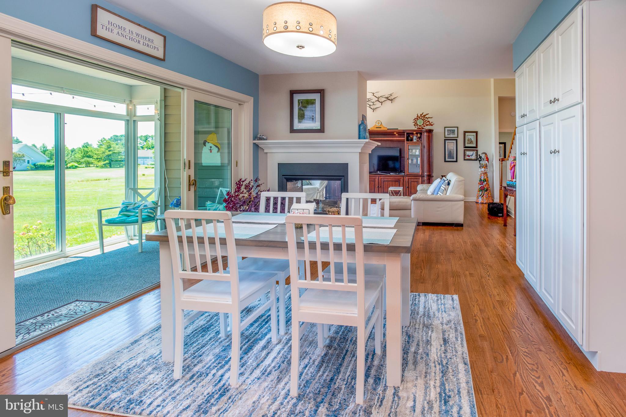 21445 Island Club Road Tilghman, MD 21671 - Photo 16 of 37 Kitchen Eating Area