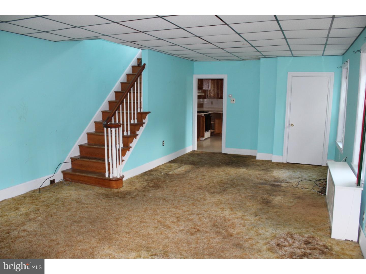231 Fairview Road Crum Lynne, PA 19022 - Photo 2 of 21 Gallery Image 2
