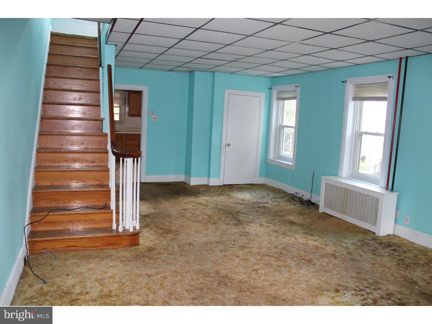 231 Fairview Road Crum Lynne, PA 19022 - Photo 3 of 21 Gallery Image 3