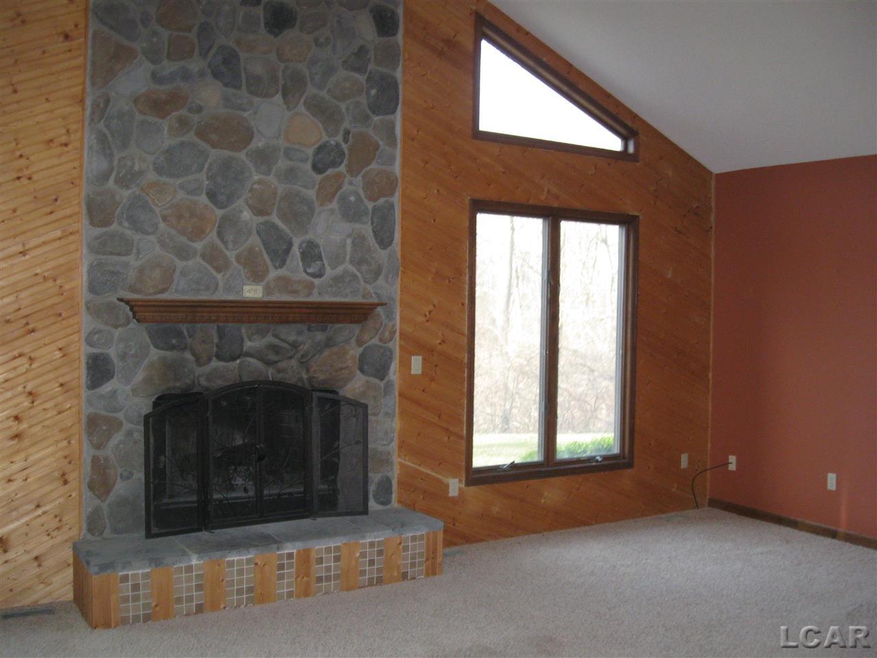 10239 Bridge Road Onsted, MI 49265 - Photo 5 of 25