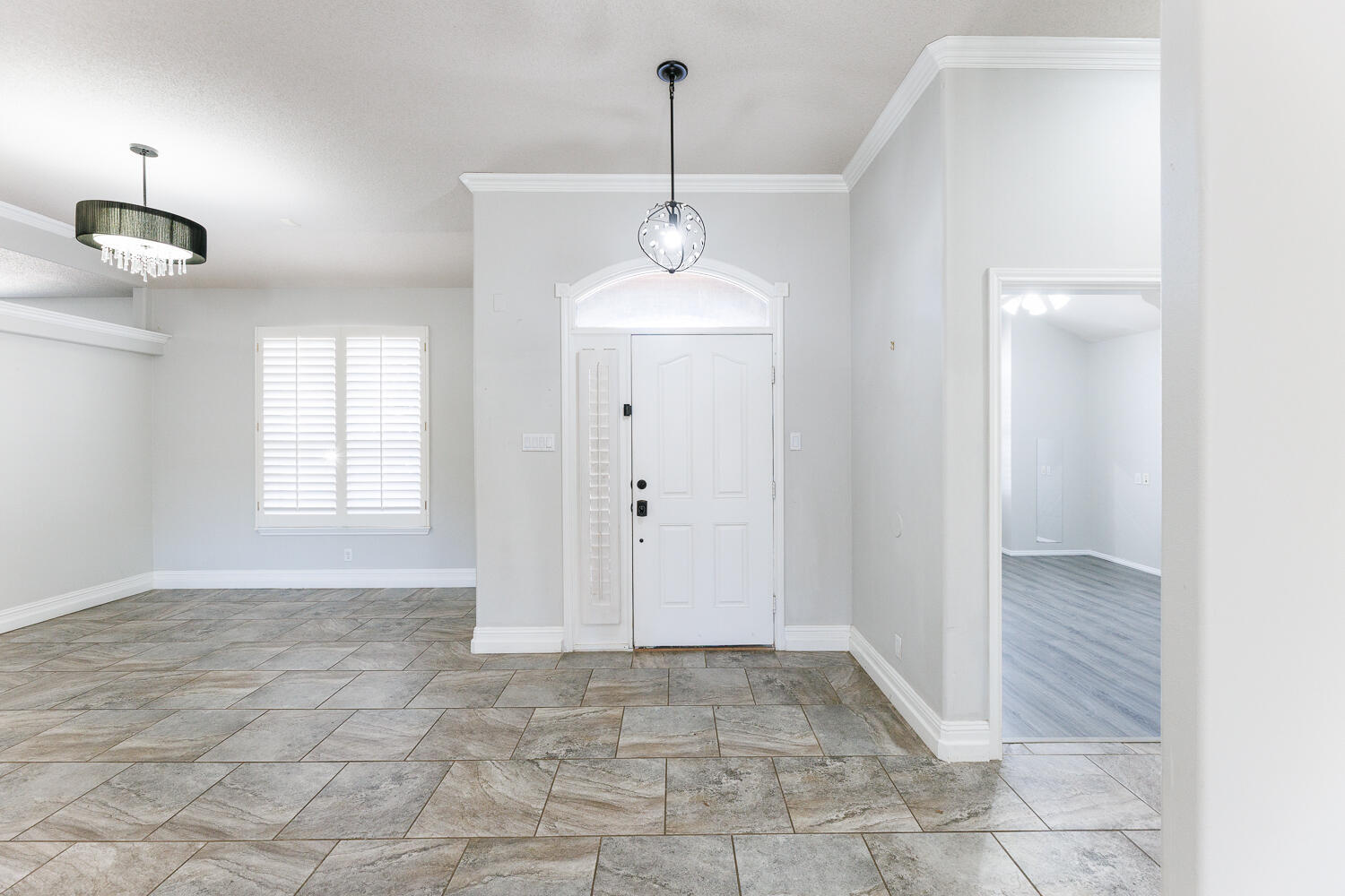4503 108th Street Lubbock, TX 79424 - Photo 4 of 53 a view of a room with windows