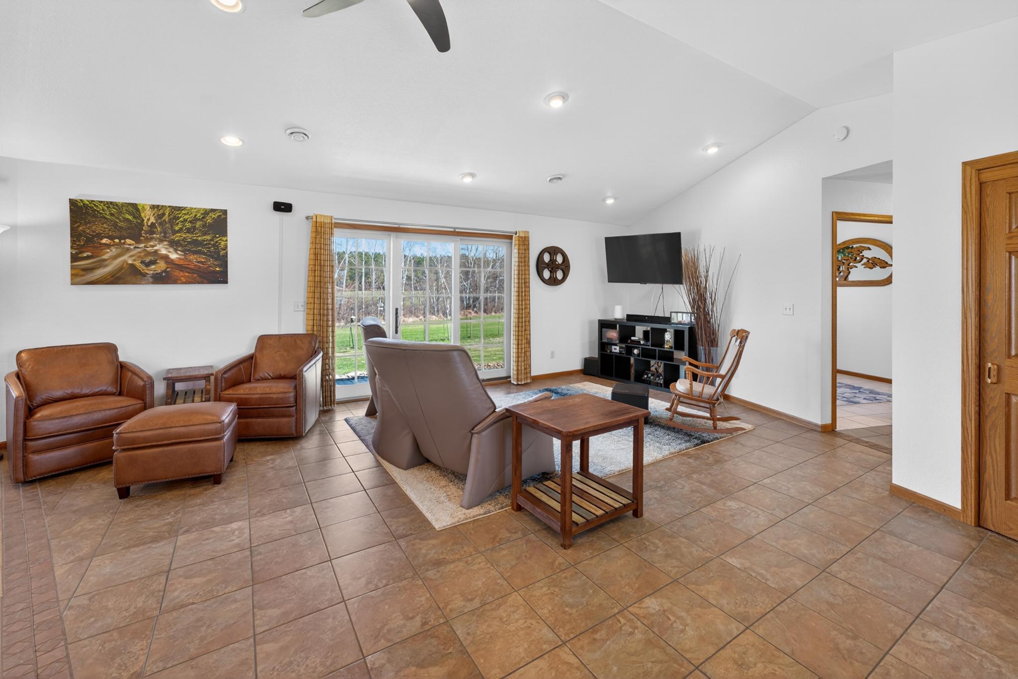 35842 Cloverdale Road Hinckley, MN 55037 - Photo 21 of 36