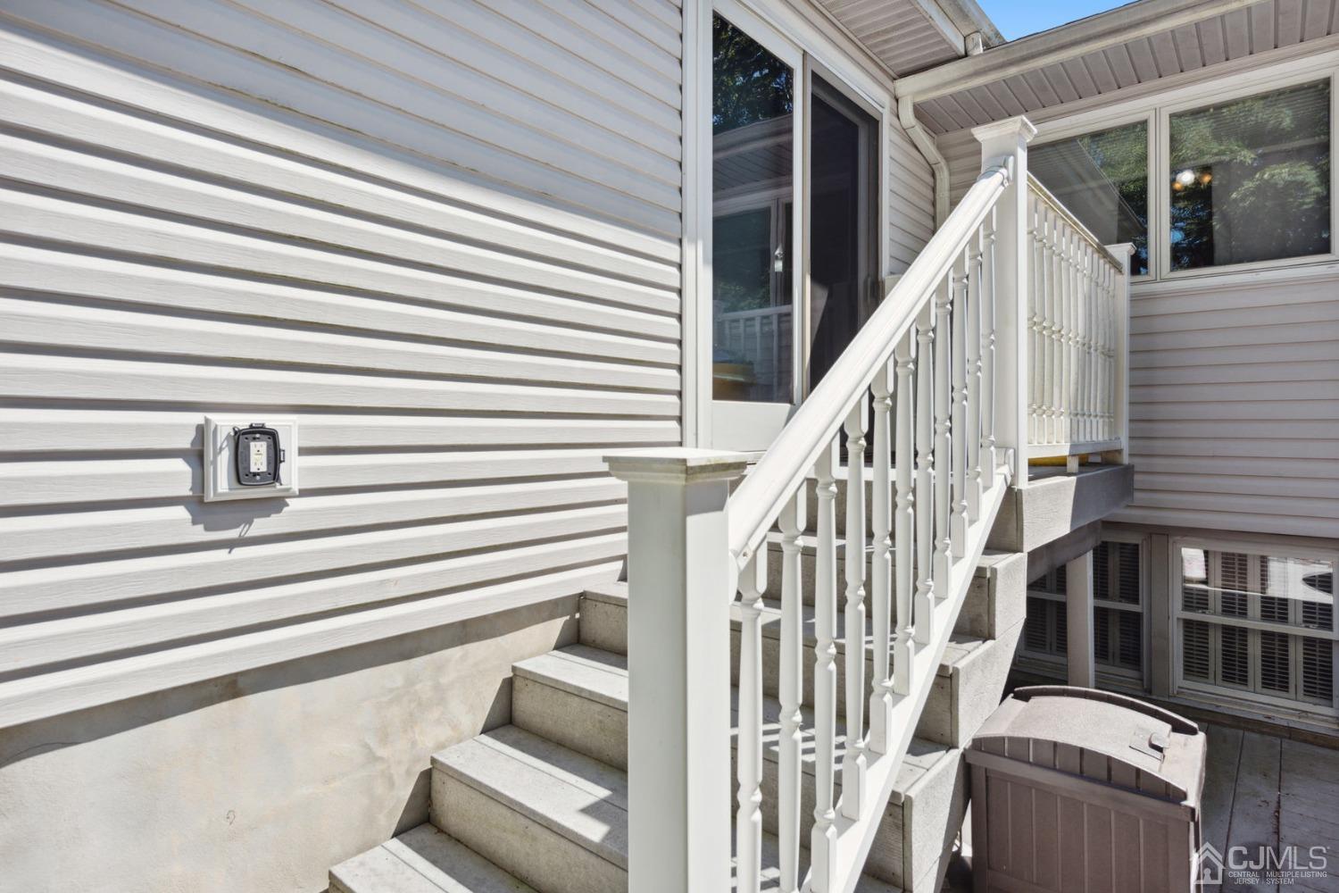 23 Kings Road East Brunswick, NJ 08816 - Photo 36 of 45 a view of entryway