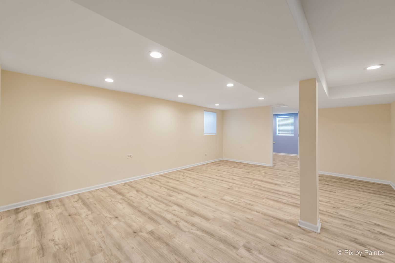 909 Oakton Street Park Ridge, IL 60068 - Photo 15 of 18 a view of empty room