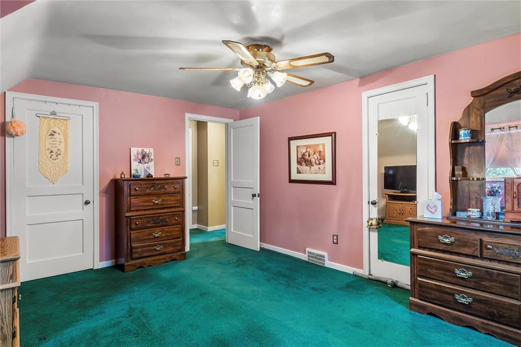 10410 Frankstown Road Pittsburgh, PA 15235 - Photo 20 of 23 Gallery Image 20