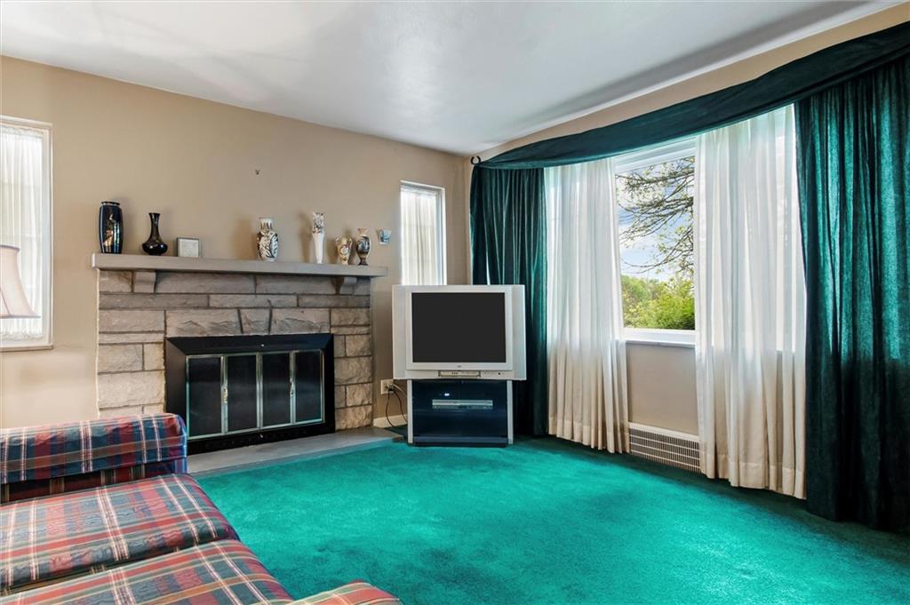 10410 Frankstown Road Pittsburgh, PA 15235 - Photo 6 of 23 Gallery Image 6