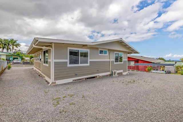 $690,000 | 415 Hilinai Street, Hilo, HI 96720