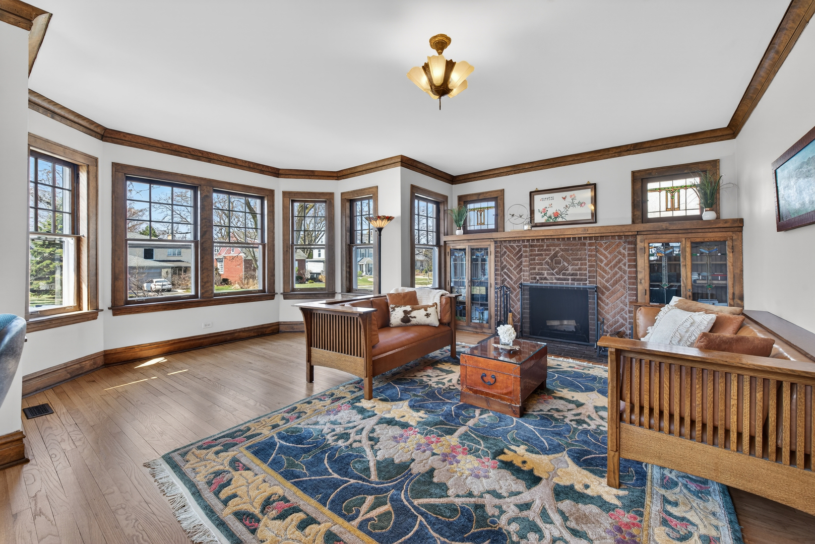 323 North Prospect Avenue Park Ridge, IL 60068 - Photo 3 of 60