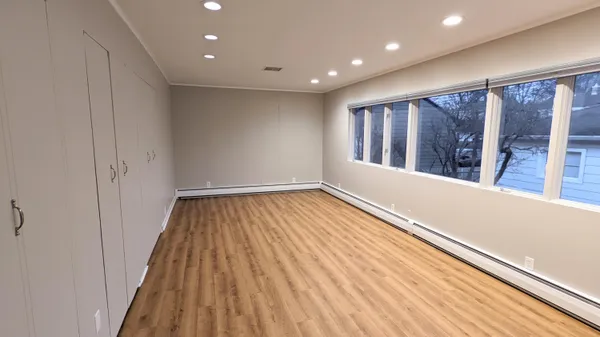 $2,875 | 5354 North Lydell Avenue, Whitefish Bay, WI 53217