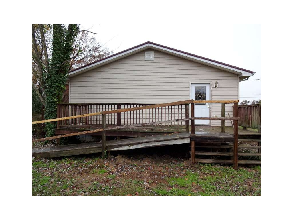 710 Colyer Road Greeneville, TN 37743 - Photo 2 of 14 Photo 2