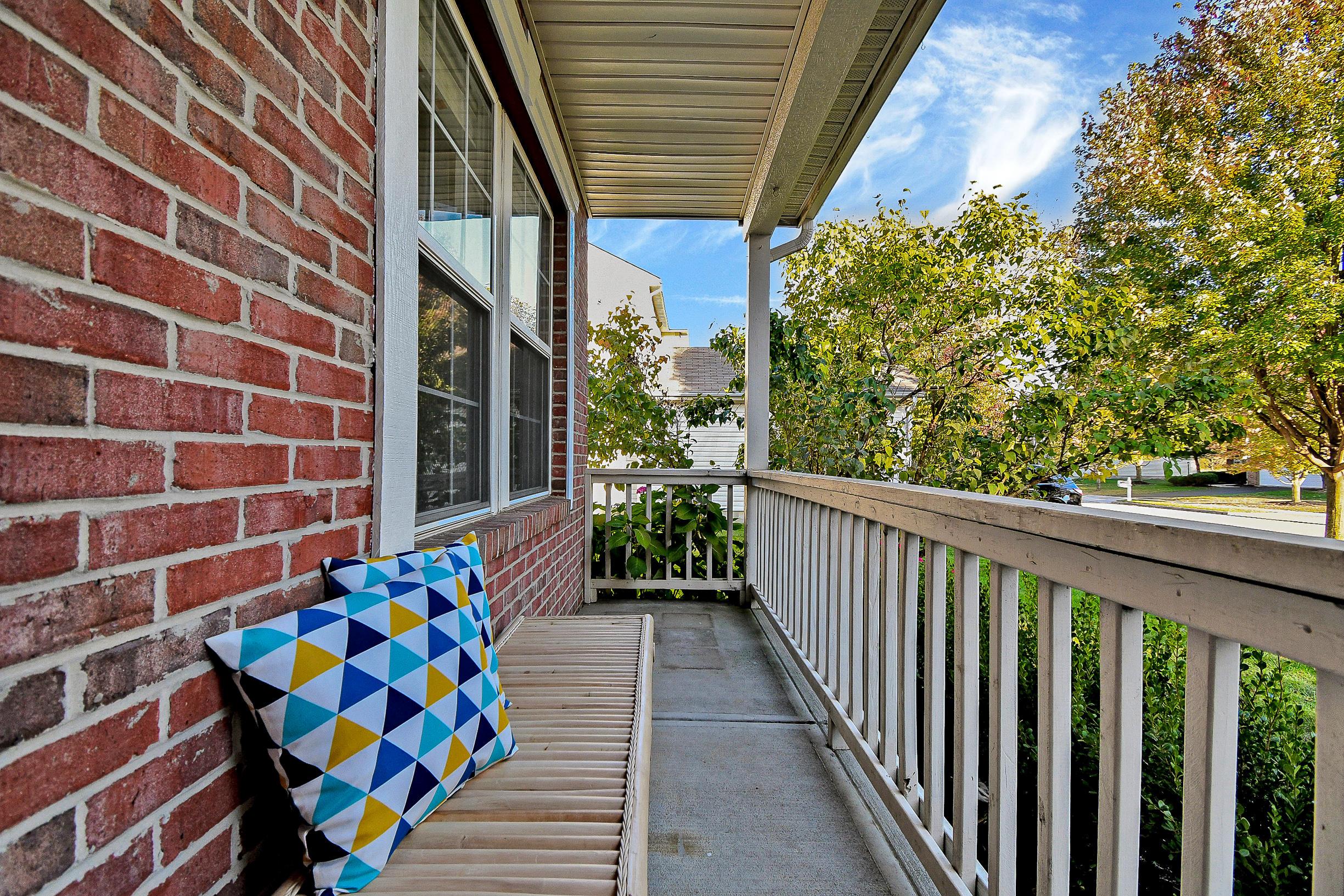 3983 River's Run Drive Lewis Center, OH 43035 - Photo 2 of 40 Gallery Image 2