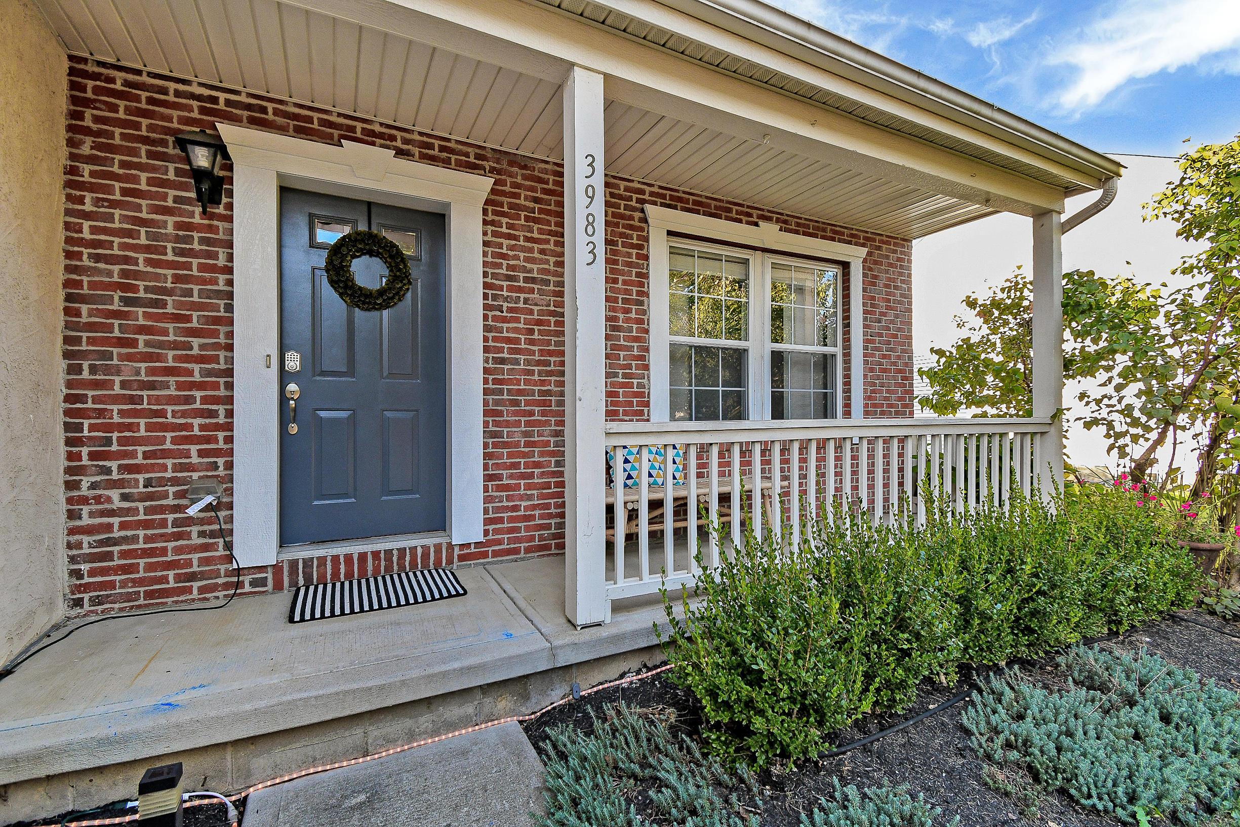 3983 River's Run Drive Lewis Center, OH 43035 - Photo 3 of 40 Gallery Image 3