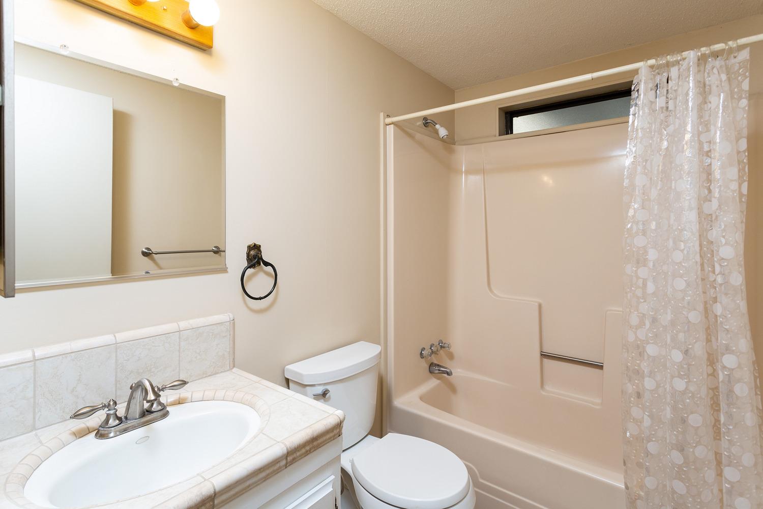 8701 Highway 41, Unit 50 Fresno, CA 93720 - Photo 15 of 38