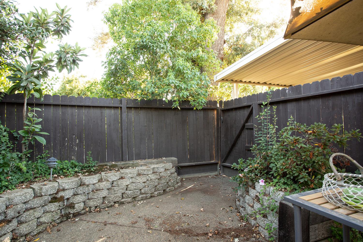 8701 Highway 41, Unit 50 Fresno, CA 93720 - Photo 25 of 38