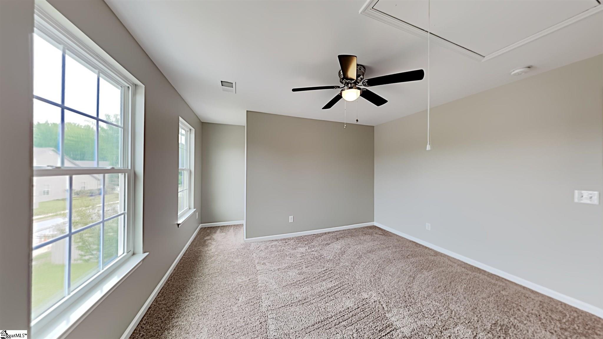 111 Bridgeville Way Boiling Springs, SC 29316 - Photo 2 of 18 Gallery Image 2