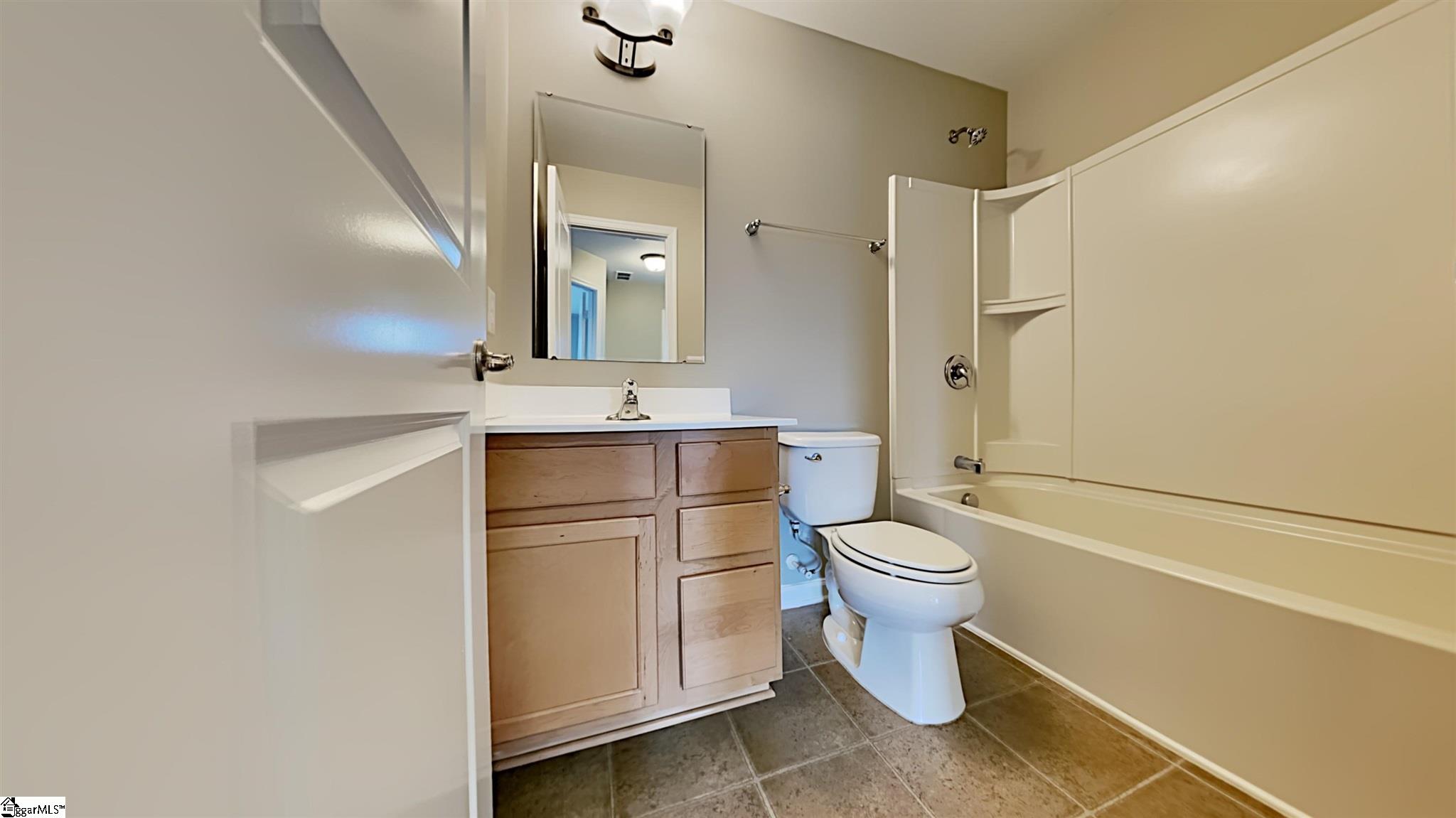 111 Bridgeville Way Boiling Springs, SC 29316 - Photo 3 of 18 Gallery Image 3