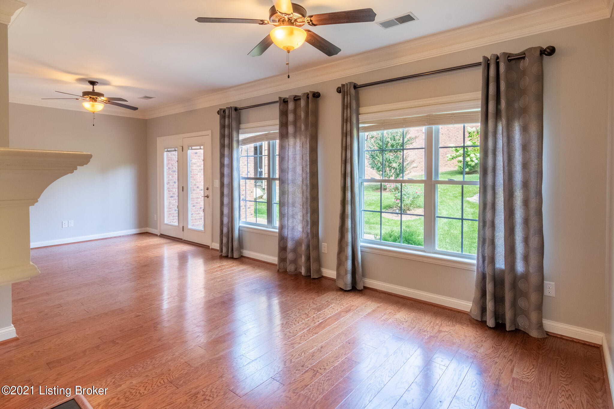 10607 Riva Road Louisville, KY 40223 - Photo 21 of 39 34