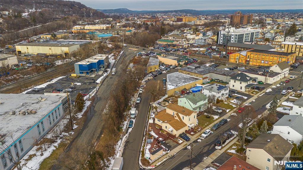 28 Butler Street Clifton, NJ 07011 - Photo 37 of 39