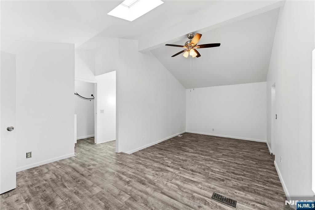 28 Butler Street Clifton, NJ 07011 - Photo 8 of 39