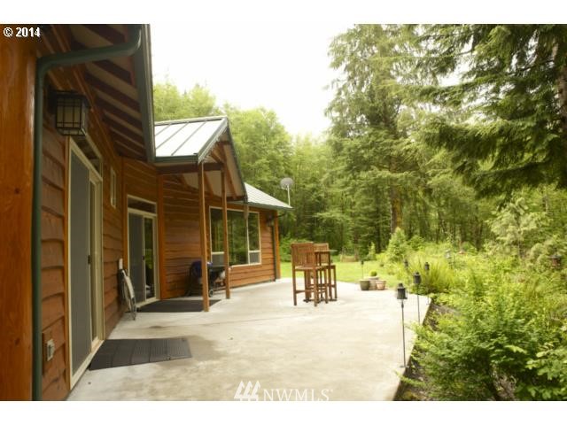 168 8100th Road Kalama, WA 98625 - Photo 3 of 16 Gallery Image 3