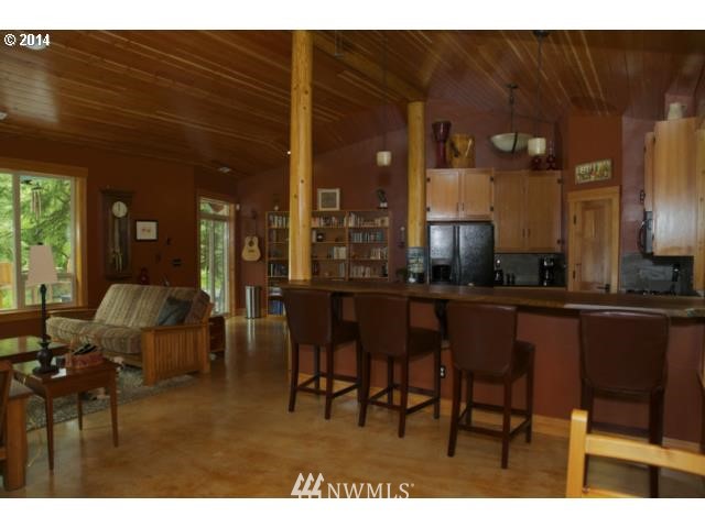 168 8100th Road Kalama, WA 98625 - Photo 4 of 16 Gallery Image 4